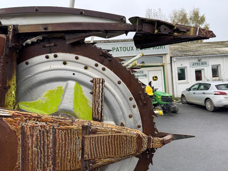 CLAAS RU600 - Corn header: picture 4 CLAAS RU600 - Corn header: picture 4