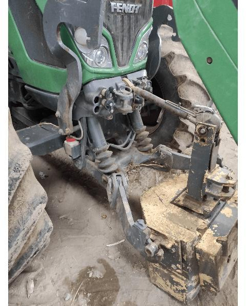 FENDT 724 POMER - Farm tractor: picture 5 FENDT 724 POMER - Farm tractor: picture 5