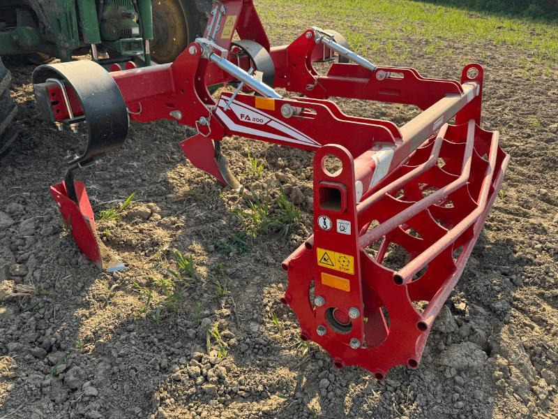 GRIMME FA200 - Potato equipment: picture 1 GRIMME FA200 - Potato equipment: picture 1