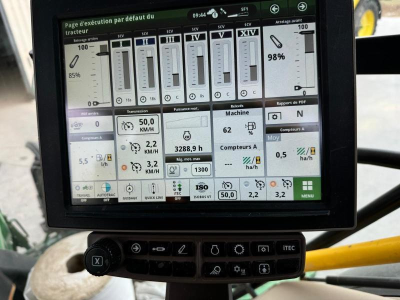 Farm tractor JOHN DEERE 6R250: picture 9