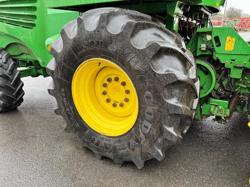 JOHN DEERE 7750 i - Forage harvester: picture 5 JOHN DEERE 7750 i - Forage harvester: picture 5