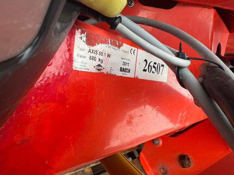Fertilizer spreader KUHN AXIS50.1W: picture 9