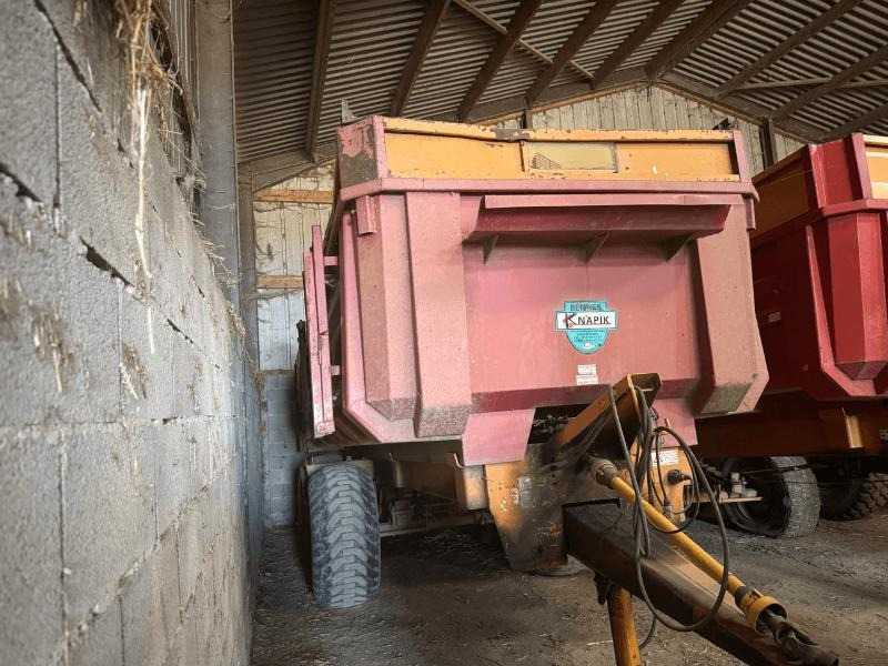LEGRAND BL16 - Farm trailer: picture 2 LEGRAND BL16 - Farm trailer: picture 2