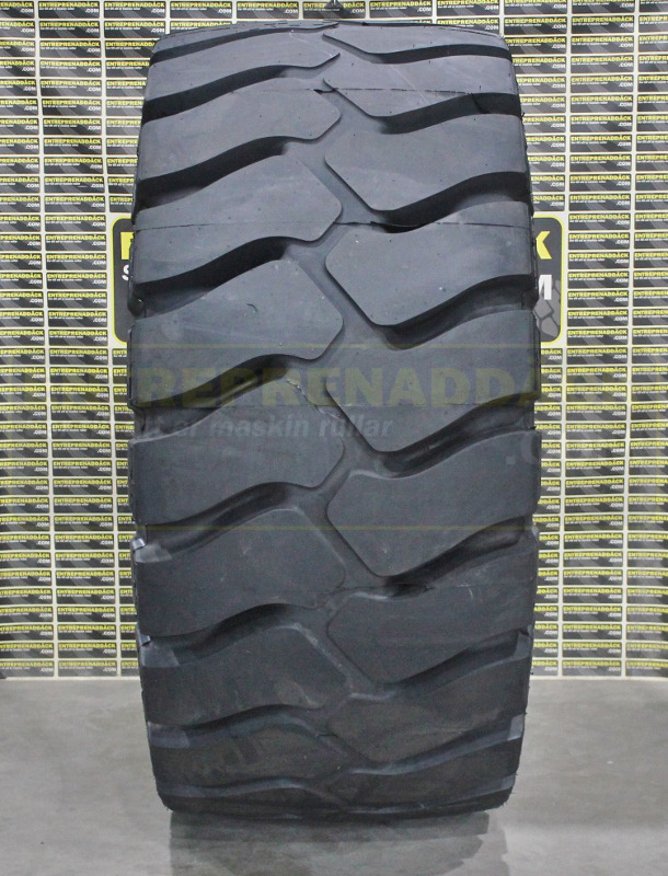 ADVANCE GLR20 L5*** 35/65R33 for Volvo L350 Loader - Wheel and tire package for Wheel loader: picture 3 ADVANCE GLR20 L5*** 35/65R33 for Volvo L350 Loader - Wheel and tire package for Wheel loader: picture 3