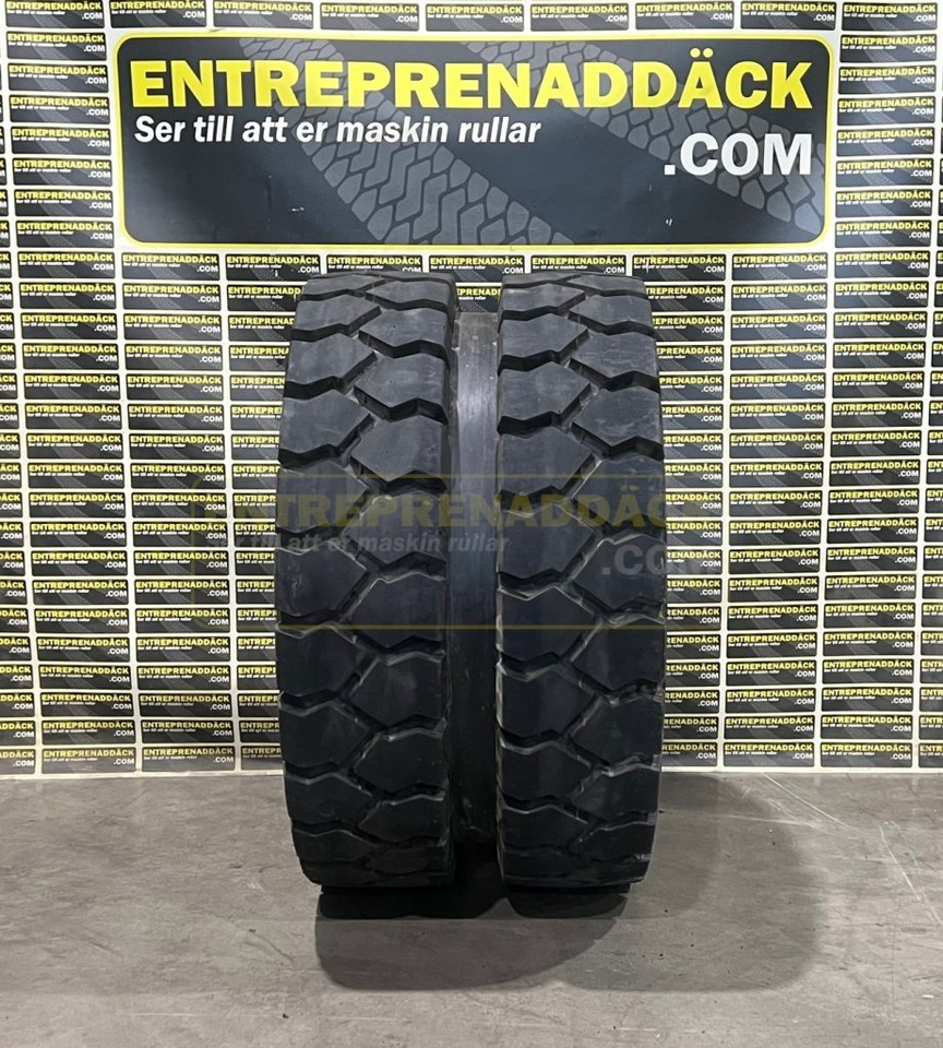 Trelleborg T-900 – Special wheel for excavators 9.00-20 - Wheel excavator: picture 3 Trelleborg T-900 – Special wheel for excavators 9.00-20 - Wheel excavator: picture 3