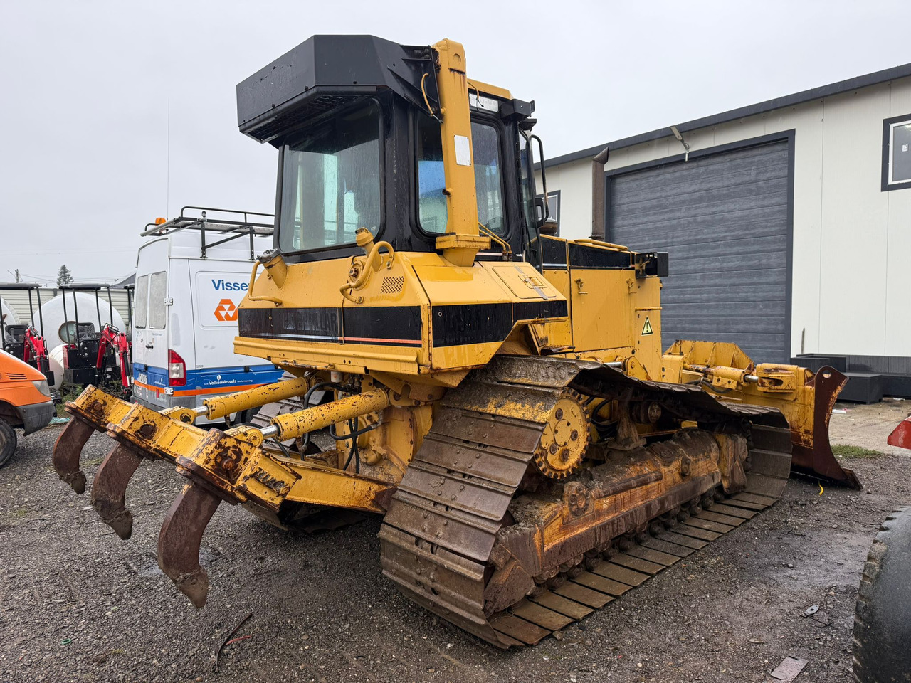BULLDOZER CATERPILLAR D5 - Bulldozer: picture 3 BULLDOZER CATERPILLAR D5 - Bulldozer: picture 3