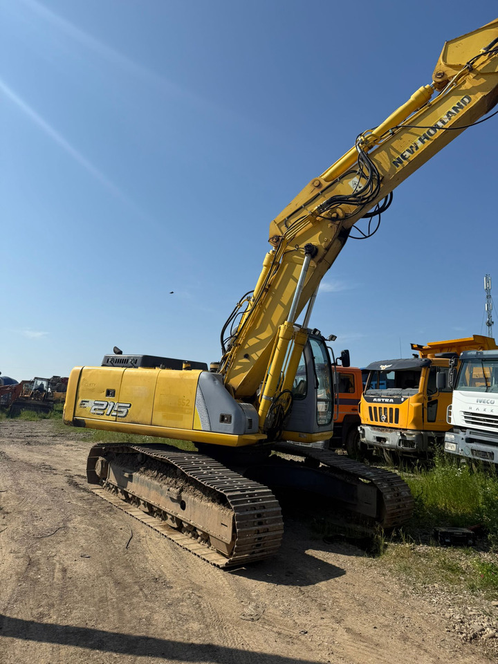 NEW HOLLAND E 215 EXCAVATOR - Crawler excavator: picture 4 NEW HOLLAND E 215 EXCAVATOR - Crawler excavator: picture 4