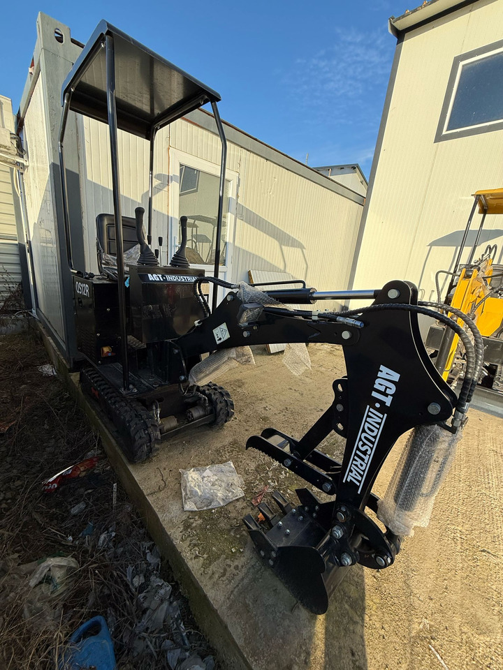 MINIEXCAVATOR JPC H10 - Other machinery: picture 1 MINIEXCAVATOR JPC H10 - Other machinery: picture 1