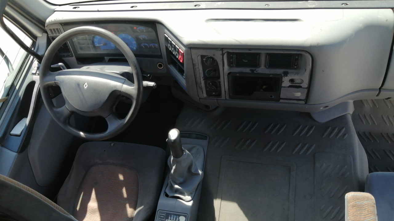 Tractor unit Renault Premium 420 DCI Standard Tractor, Manual ZF: picture 11 Tractor unit Renault Premium 420 DCI Standard Tractor, Manual ZF: picture 11