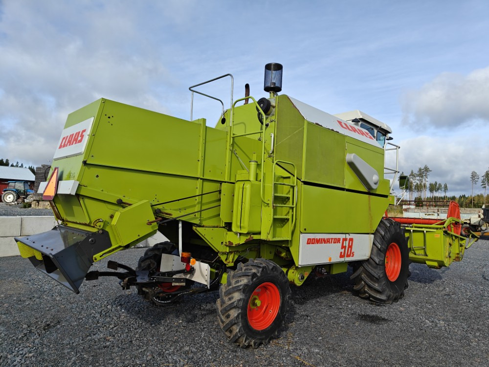 Claas Dominator 58S, 6-sylinterinen Hydraulinen torvi, ruumenlevitin, katso video! - Combine harvester: picture 3 Claas Dominator 58S, 6-sylinterinen Hydraulinen torvi, ruumenlevitin, katso video! - Combine harvester: picture 3