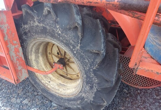 Fahr M600 - ETURENKAAT - 14.9/13-24 - Wheels and tires for Agricultural machinery: picture 1 Fahr M600 - ETURENKAAT - 14.9/13-24 - Wheels and tires for Agricultural machinery: picture 1