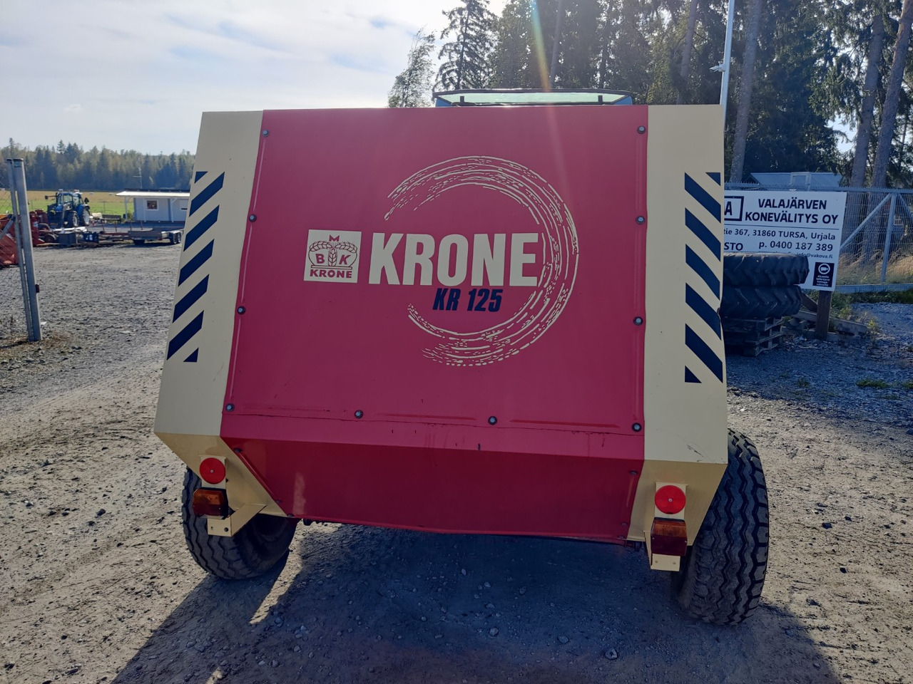 KRONE KR 125 - Round baler: picture 4 KRONE KR 125 - Round baler: picture 4
