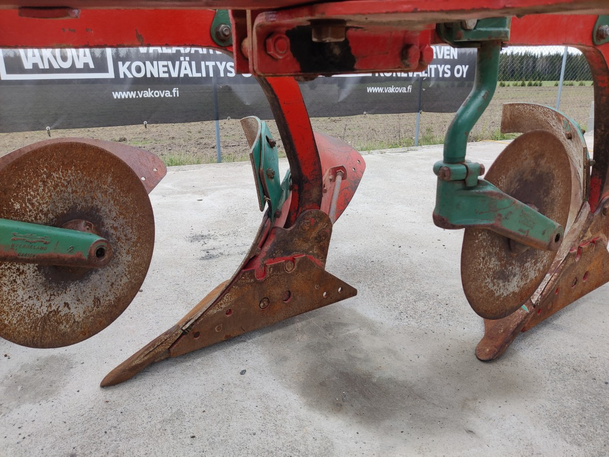 Plow KVERNELAND AB85 4-siipinen sarka-aura: picture 16