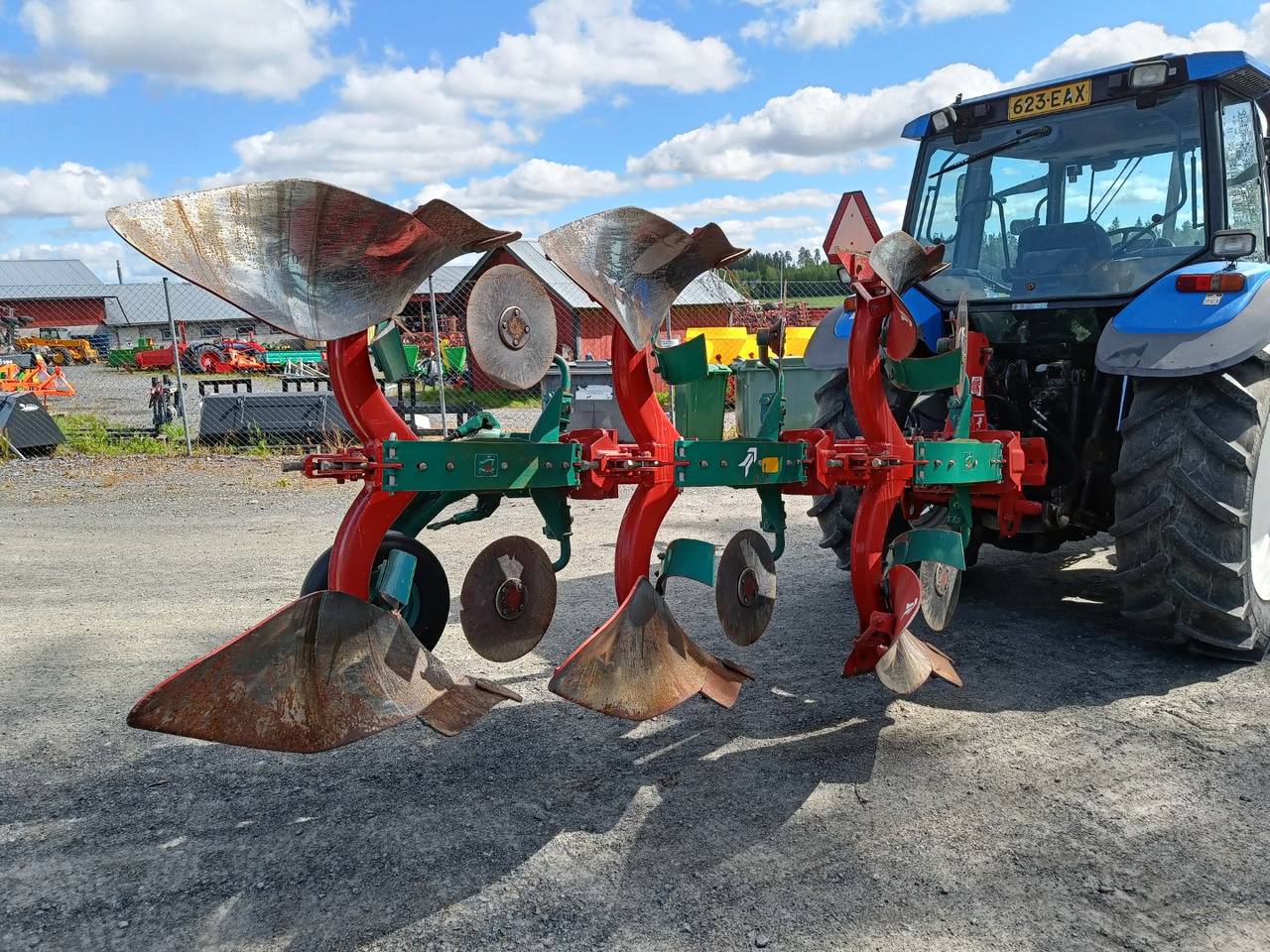 KVERNELAND EM85-160-8 - 3-siipinen - Plow: picture 2 KVERNELAND EM85-160-8 - 3-siipinen - Plow: picture 2