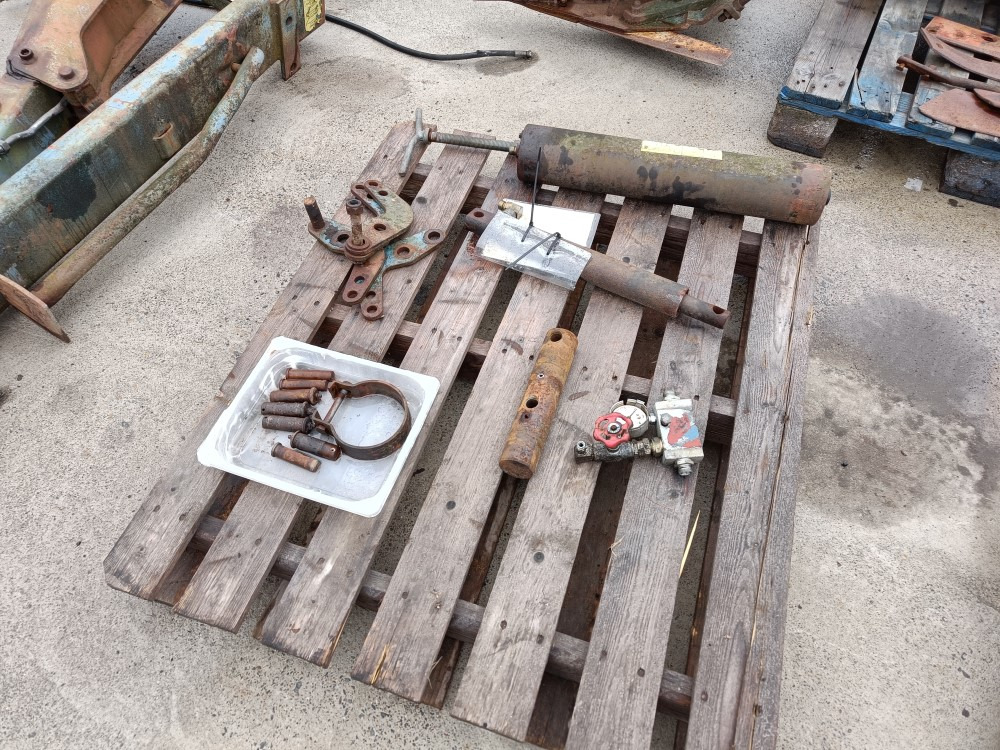 Överum CV398H Paluuauran purkuosia - Plow: picture 3 Överum CV398H Paluuauran purkuosia - Plow: picture 3