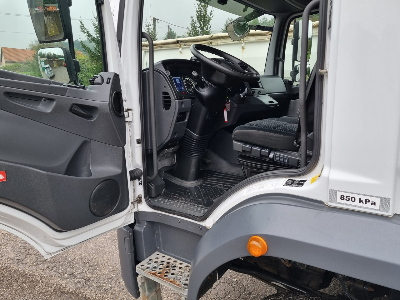 Refrigerator truck MERCEDES-BENZ ATEGO 1323 4x4 EXPEDITION CAMPER ?: picture 22 Refrigerator truck MERCEDES-BENZ ATEGO 1323 4x4 EXPEDITION CAMPER ?: picture 22