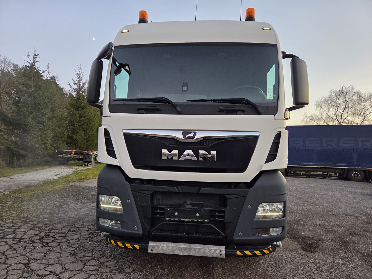 MAN TGX 33.500 6x4 MANUAL RETARDER only 258TKM - Tractor unit: picture 2 MAN TGX 33.500 6x4 MANUAL RETARDER only 258TKM - Tractor unit: picture 2