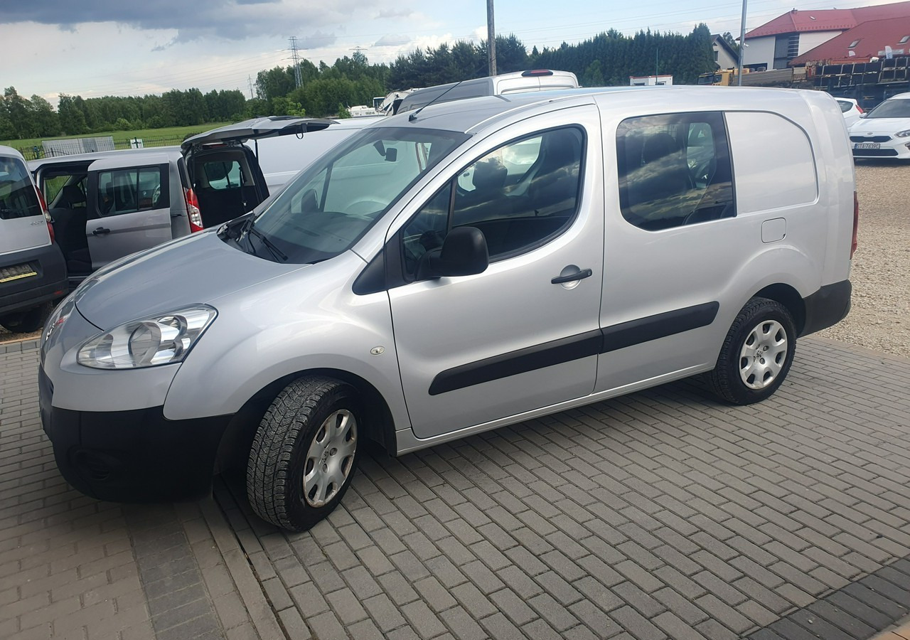 Car Peugeot Partner II 5 lub 2 osobowy *long * zabudowa gruau*: picture 15