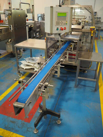 Paker sleeve machine Multipack RC11-80 U - Packaging machinery: picture 5 Paker sleeve machine Multipack RC11-80 U - Packaging machinery: picture 5