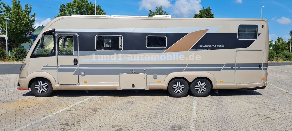 Bürstner Elegance I 910 G Solar/AHK/RFK/Alde/TwinSat/2xTV/Vollausstattung Elegance I 910 G Solar/AHK/RFK/Alde/TwinSat/2xTV/Vollausstattung - Integrated motorhome: picture 4 Bürstner Elegance I 910 G Solar/AHK/RFK/Alde/TwinSat/2xTV/Vollausstattung Elegance I 910 G Solar/AHK/RFK/Alde/TwinSat/2xTV/Vollausstattung - Integrated motorhome: picture 4