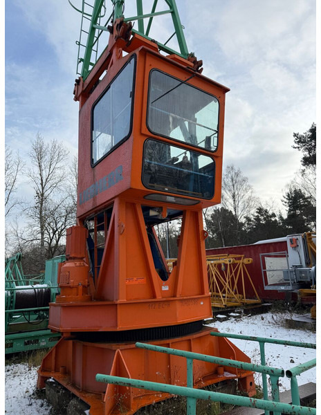Liebherr 112EC-H8/120 1993yom x3 units - Tower crane: picture 1 Liebherr 112EC-H8/120 1993yom x3 units - Tower crane: picture 1