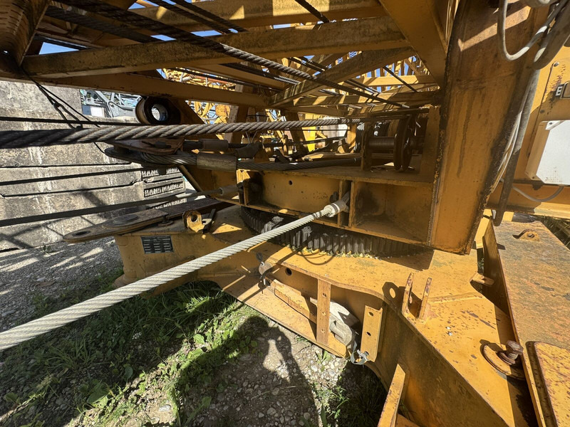 Liebherr 63K, full jib 43m, radio control, 1992yom - Tower crane: picture 4 Liebherr 63K, full jib 43m, radio control, 1992yom - Tower crane: picture 4