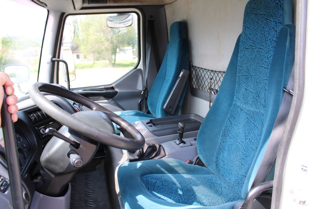 Tow truck DAF FA LF 45.130 ODTAHOVÉ VOZIDLO: picture 14