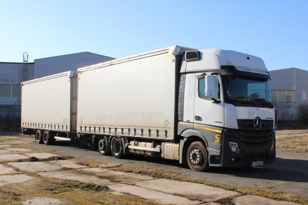 Mercedes-Benz Actros 2542 - Curtainsider truck: picture 1 Mercedes-Benz Actros 2542 - Curtainsider truck: picture 1