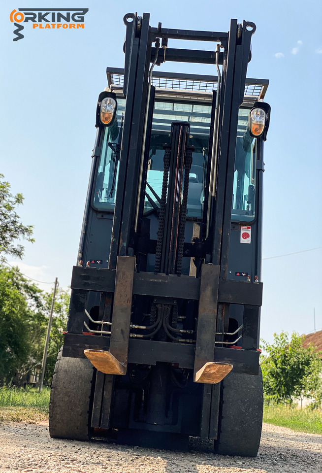 Toyota 8 FBMT 30 - Electric forklift: picture 3 Toyota 8 FBMT 30 - Electric forklift: picture 3