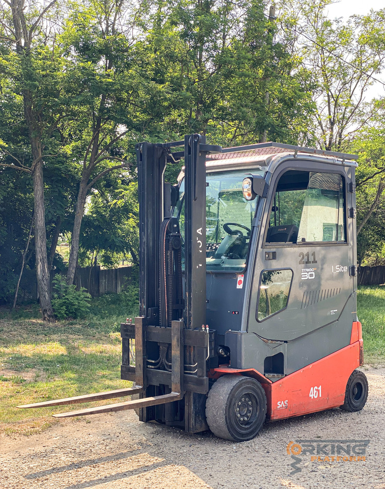 Toyota 8 FBMT 30 - Electric forklift: picture 2 Toyota 8 FBMT 30 - Electric forklift: picture 2
