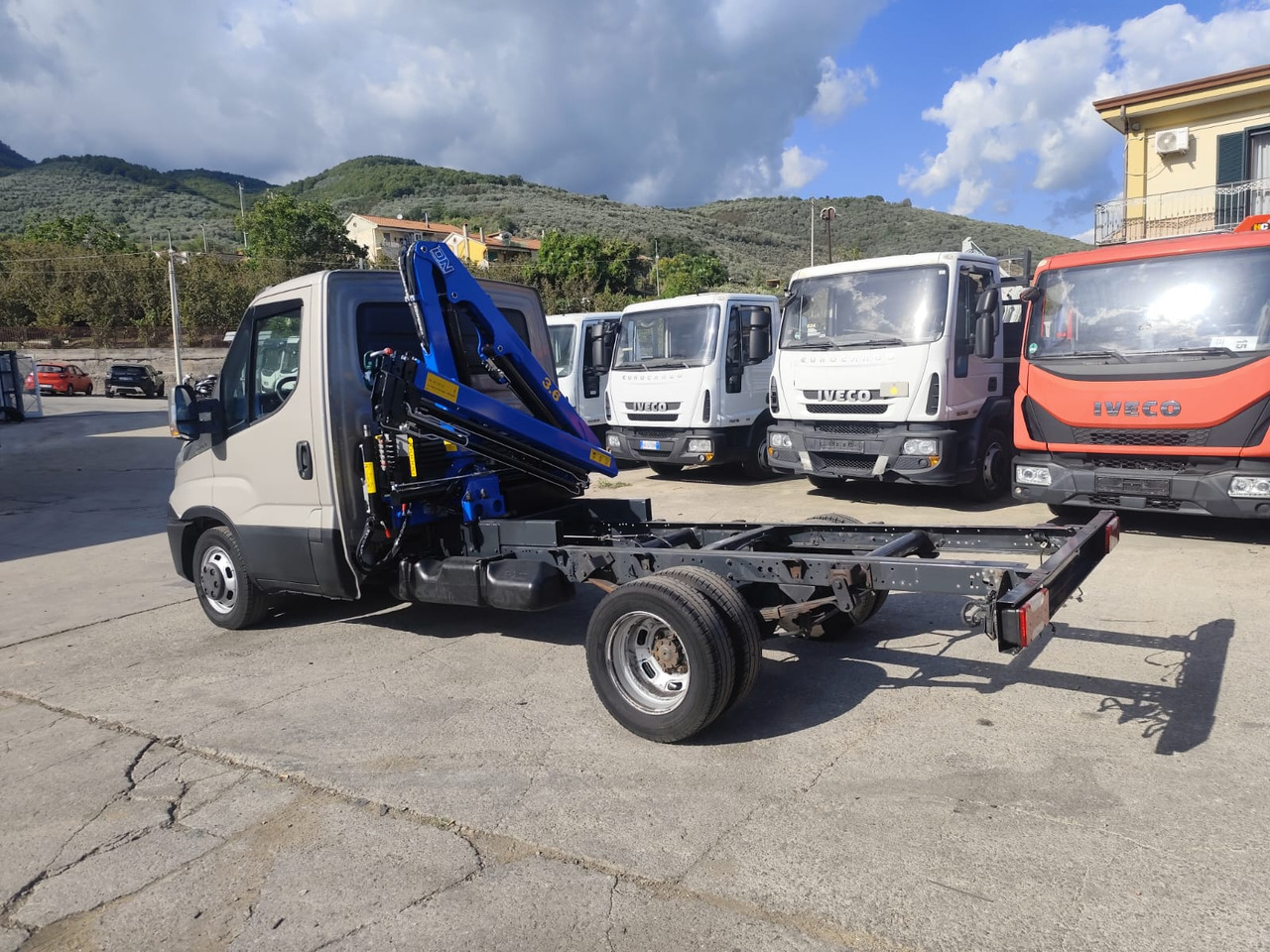 Tipper van IVECO DAILY 35-130: picture 19