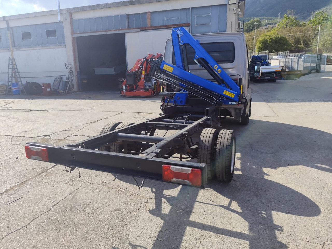 Tipper van IVECO DAILY 35-130: picture 49
