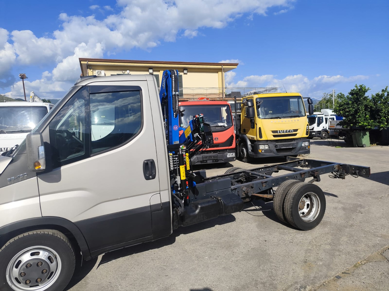 Tipper van IVECO DAILY 35-130: picture 14
