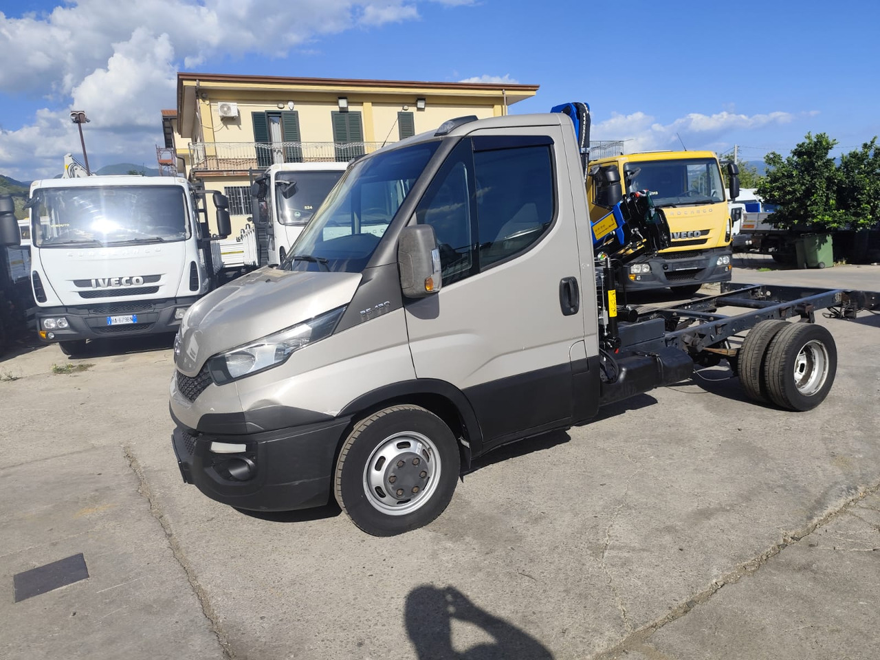 Tipper van IVECO DAILY 35-130: picture 35