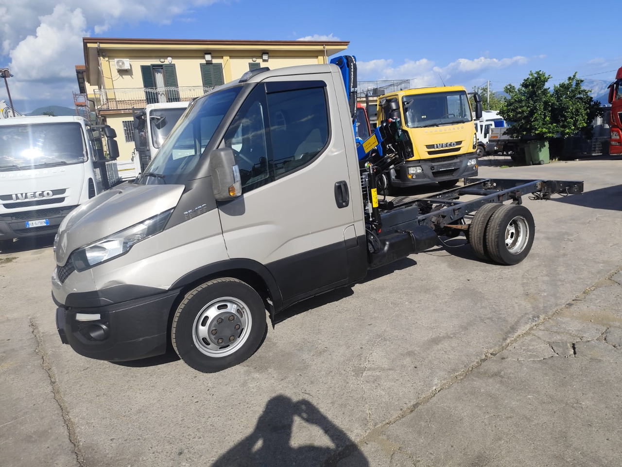 Tipper van IVECO DAILY 35-130: picture 36