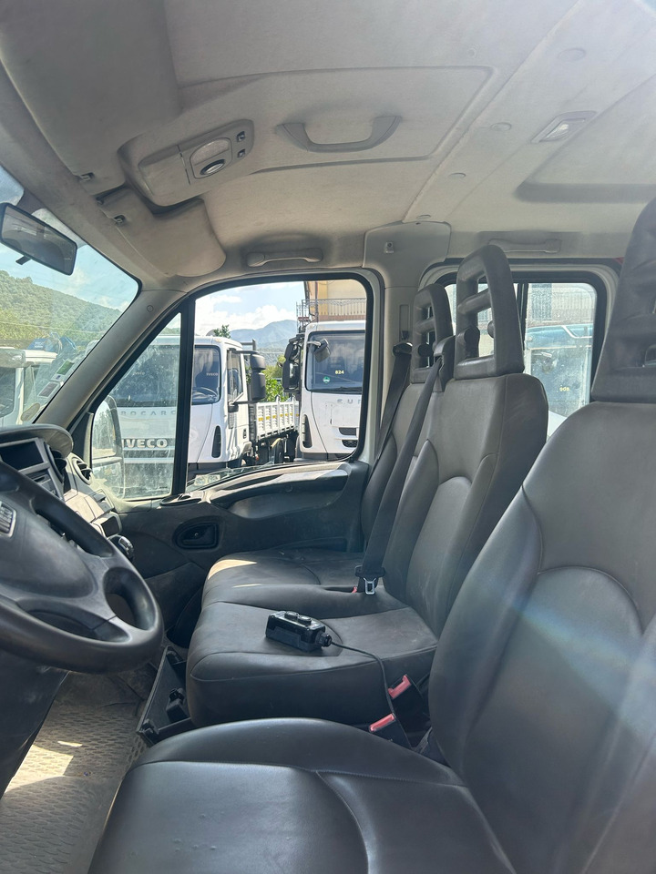 Tipper van IVECO DAILY 35C13: picture 8