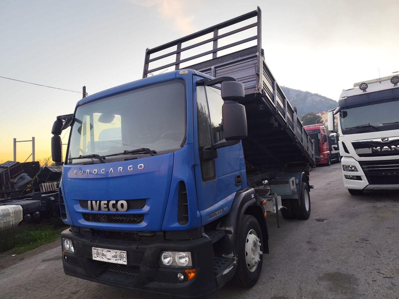 IVECO EUROCARGO 150E25 - Tipper: picture 1 IVECO EUROCARGO 150E25 - Tipper: picture 1