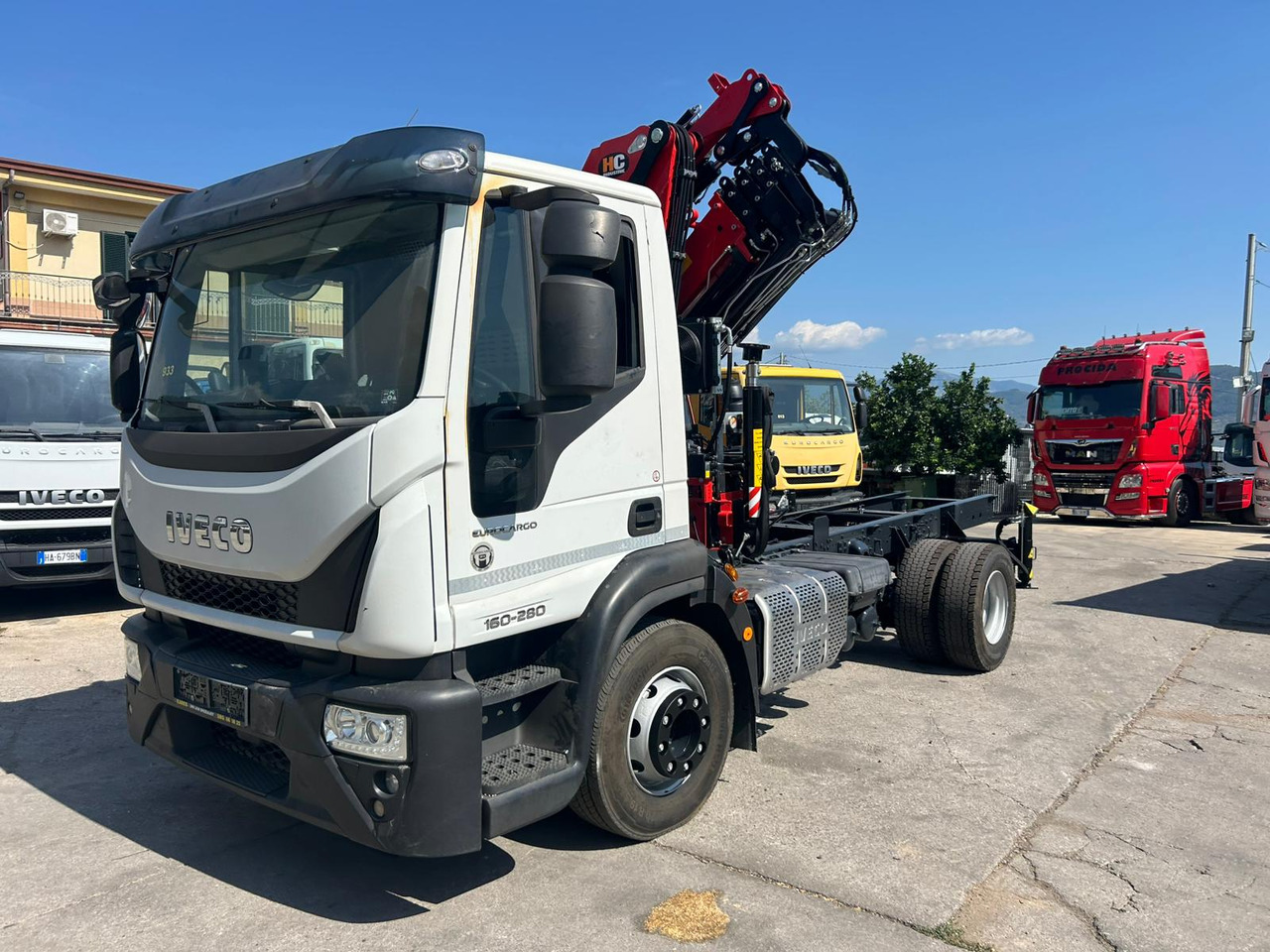 IVECO EUROCARGO 160-280 - Crane truck: picture 1 IVECO EUROCARGO 160-280 - Crane truck: picture 1