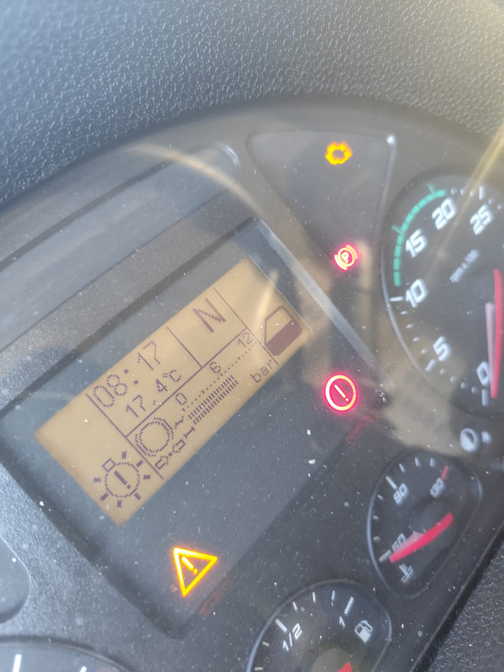 Cab chassis truck IVECO EUROCARGO 180-320: picture 6 Cab chassis truck IVECO EUROCARGO 180-320: picture 6