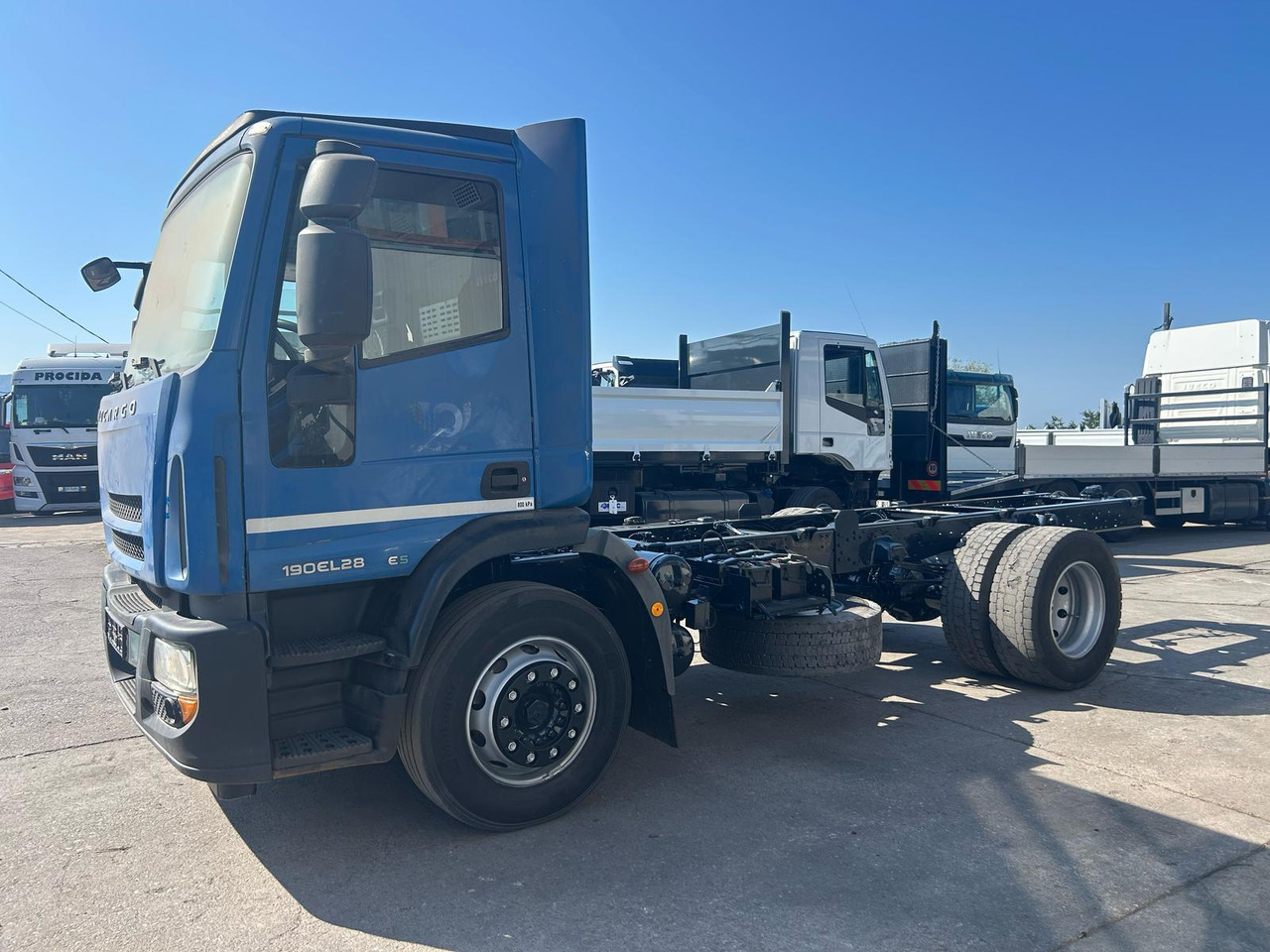 IVECO EUROCARGO 190EL28 - Tipper: picture 5 IVECO EUROCARGO 190EL28 - Tipper: picture 5