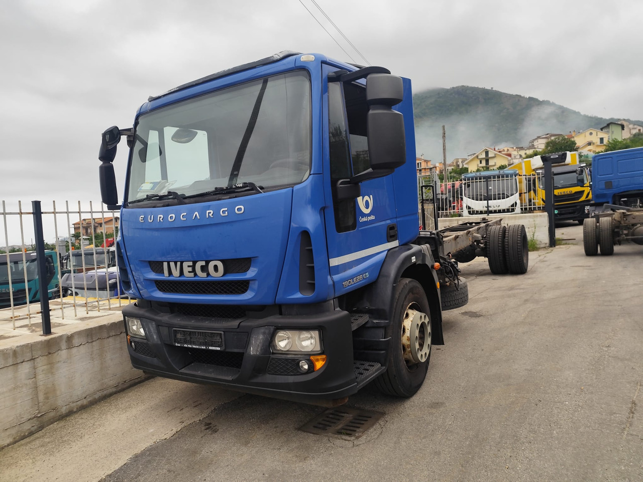 IVECO EUROCARGO 190EL28 - Cab chassis truck: picture 1 IVECO EUROCARGO 190EL28 - Cab chassis truck: picture 1