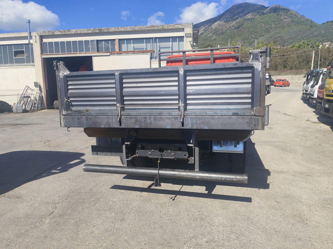 IVECO EUROCARGO 80-190 - Tipper: picture 5 IVECO EUROCARGO 80-190 - Tipper: picture 5