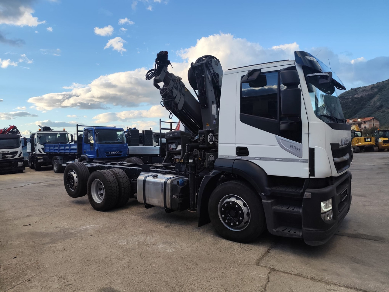 IVECO STRALIS AD 260S31 Y/P - Tipper, Crane truck: picture 3 IVECO STRALIS AD 260S31 Y/P - Tipper, Crane truck: picture 3