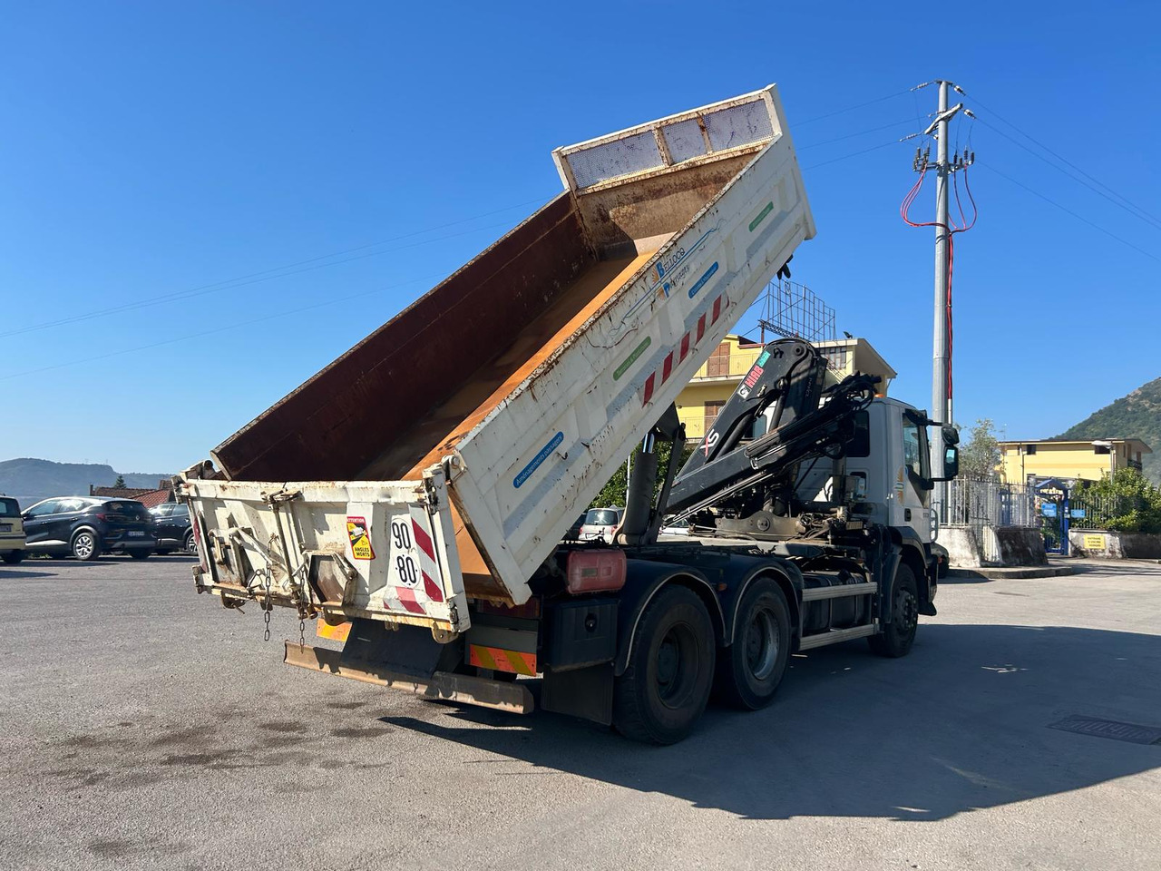 Crane truck IVECO TRAKKER 260T36: picture 32