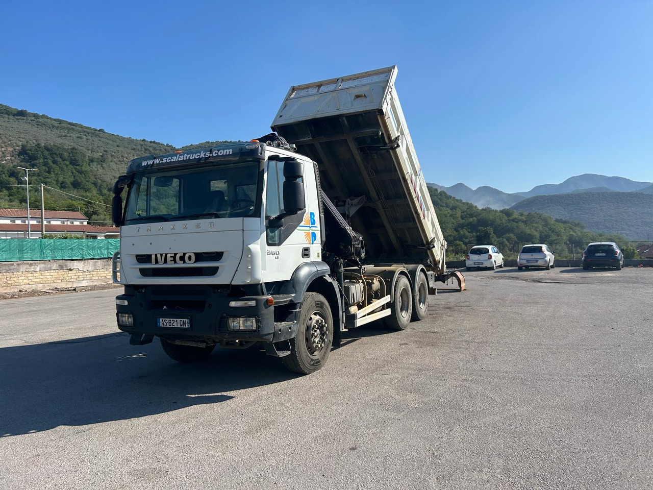 Crane truck IVECO TRAKKER 260T36: picture 43