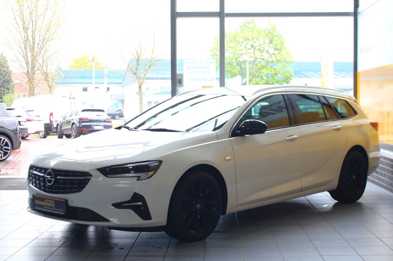 Opel Insignia B ST 4x4 Leder Massage Bose Matrix AHK - Station wagon: picture 4 Opel Insignia B ST 4x4 Leder Massage Bose Matrix AHK - Station wagon: picture 4