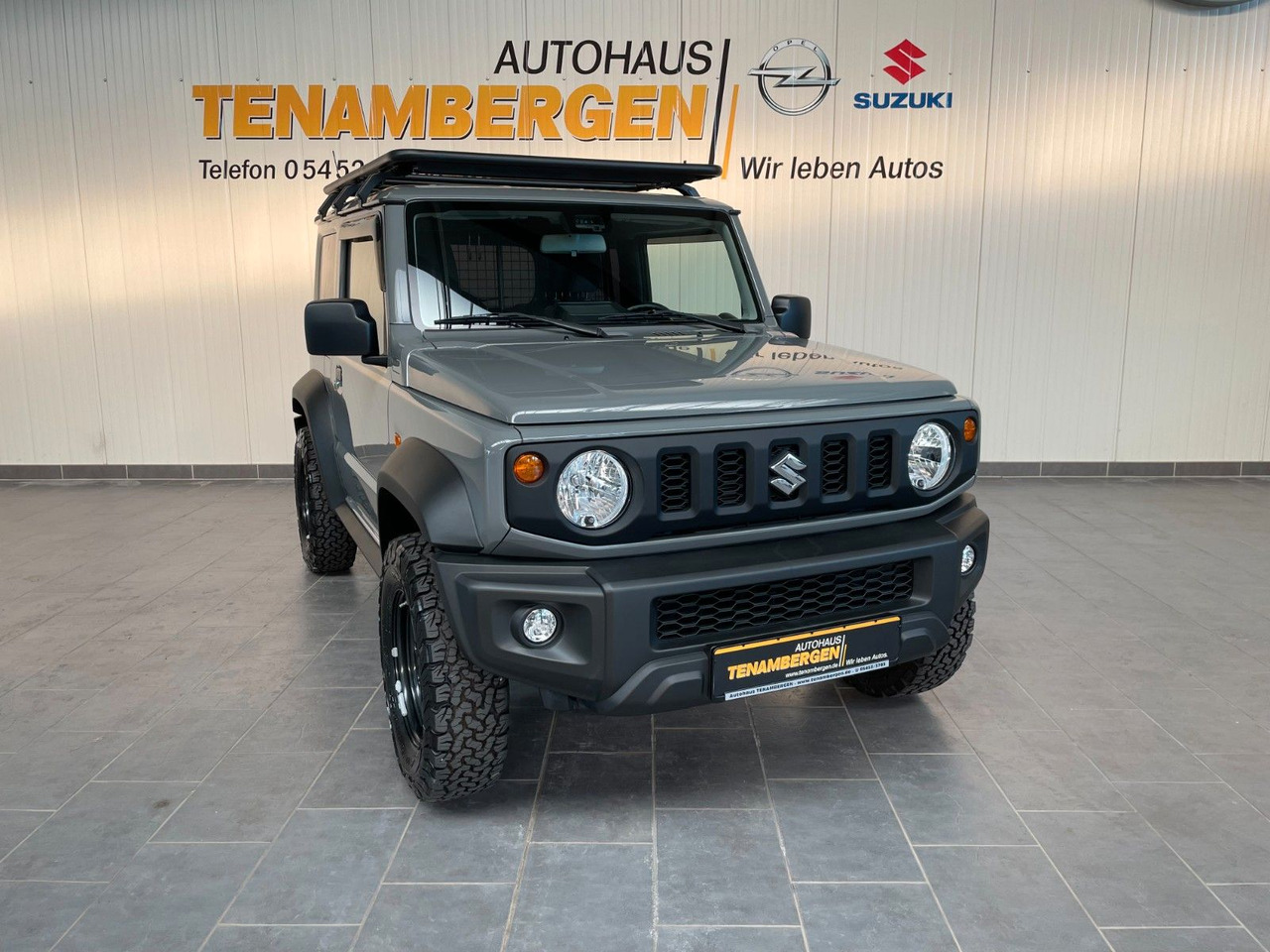 Suzuki Jimny Comfort AllGrip NFZ Dachgepäckträger - SUV: picture 1 Suzuki Jimny Comfort AllGrip NFZ Dachgepäckträger - SUV: picture 1