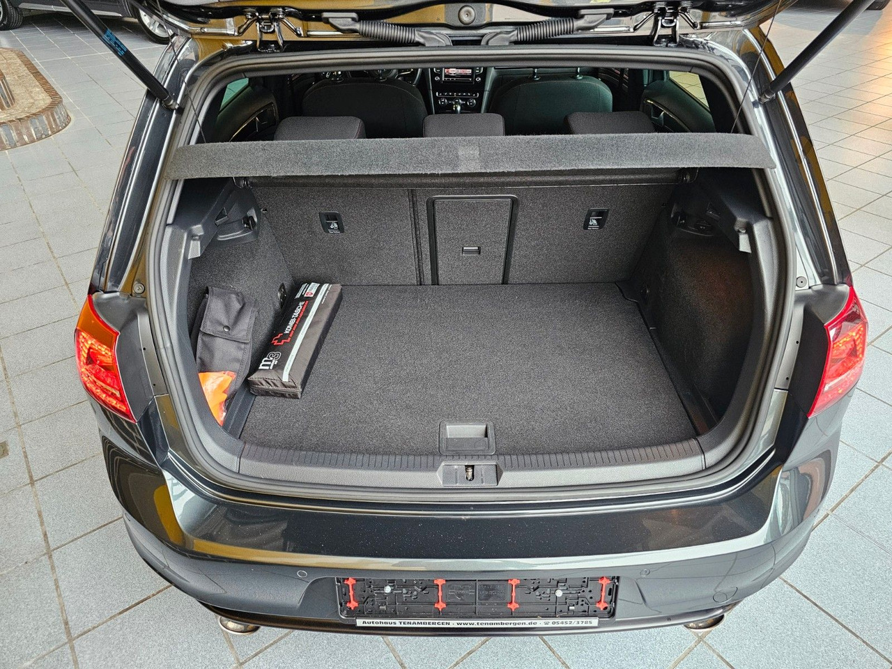Sedan Volkswagen Golf VII Lim. GTI BMT SHZ BiXenon: picture 7