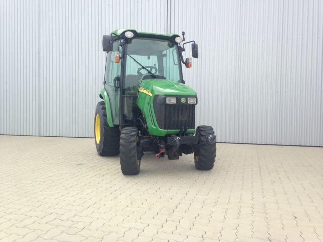 JOHN DEERE 3720 - Farm tractor: picture 4 JOHN DEERE 3720 - Farm tractor: picture 4