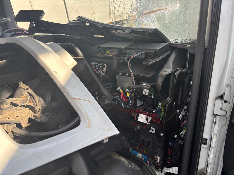 Cab and interior Mercedes-Benz Atego MP4: picture 8 Cab and interior Mercedes-Benz Atego MP4: picture 8